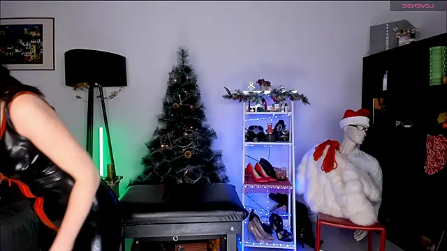 MissAliciaFD online show from 12/26/24, 07:27