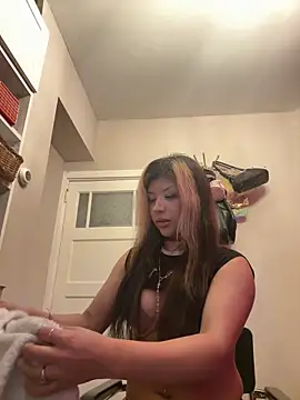 jackelinuh online show from 04/16/26, 09:39