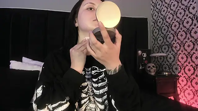 Adeelinee online show from 03/09/26, 07:40