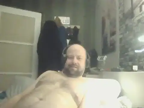 Prehistorixxx2686 online show from 01/21/25, 11:34