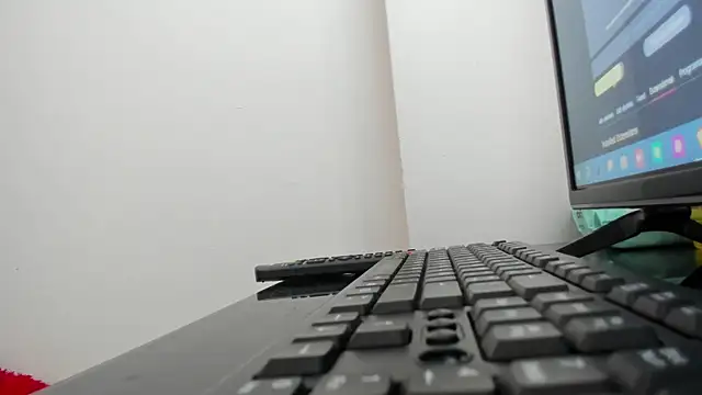 samantha  wilson online show from 12/17/25, 03:07