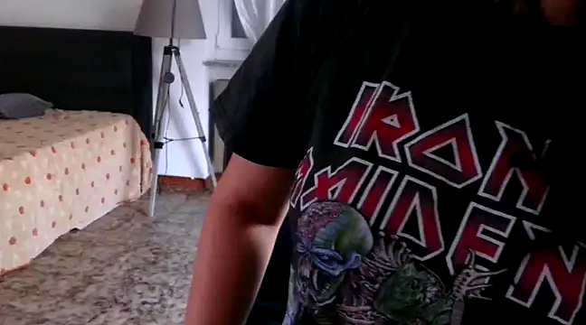 Snapshot of danasantoreal chatting on 01/08/25, 08:27 danasantoreal online show from 01/08/25, 08:27