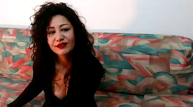 Snapshot of danasantoreal chatting on 02/21/25, 03:54 danasantoreal online show from 02/21/25, 03:54