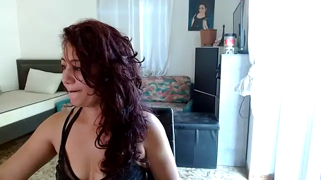 danasantoreal online show from 07/04/26, 07:36