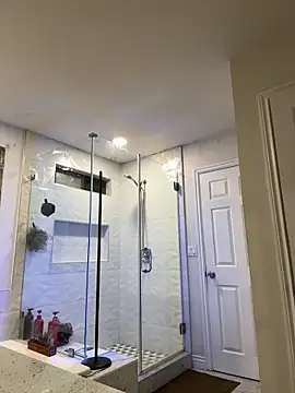 El Gizmo online show from 12/19/25, 08:21