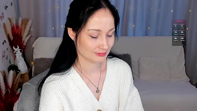 Snapshot of LisaMooore chatting on 01/11/25, 10:19 LisaMooore online show from 01/11/25, 10:19