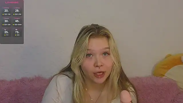 May aster online show from 10/25/25, 06:21