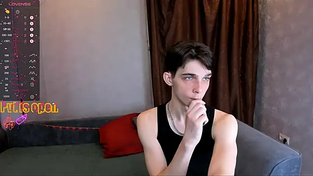 Aaron Boom online show from 04/23/26, 10:01