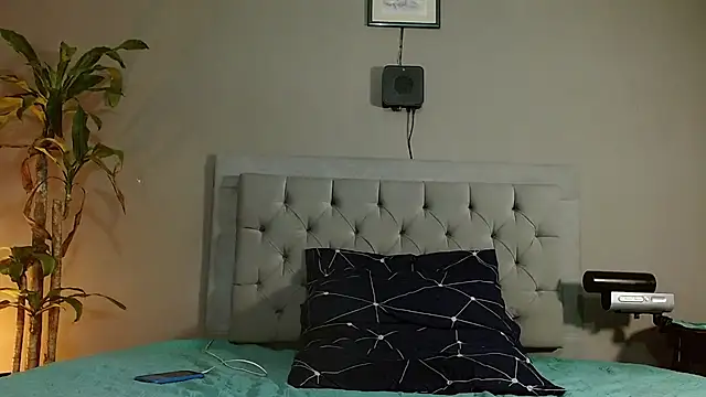 Mr WhiteCock online show from 12/21/24, 02:09