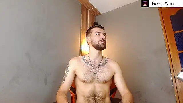 Snapshot of Mr_WhiteCock chatting on 04/23/26, 04:53 Mr WhiteCock online show from 04/23/26, 04:53