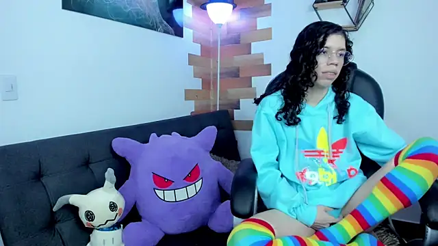 Snapshot of Angel_Dust18 chatting on 12/08/24, 08:04 Angel Dust18 online show from 12/08/24, 08:04