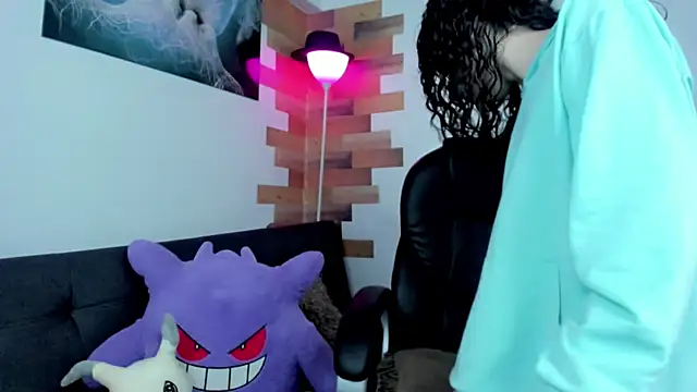 Snapshot of Angel_Dust18 chatting on 12/19/24, 07:51 Angel Dust18 online show from 12/19/24, 07:51