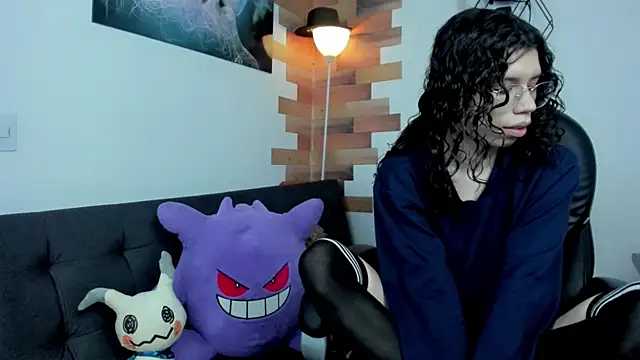 Snapshot of Angel_Dust18 chatting on 12/20/24, 08:01 Angel Dust18 online show from 12/20/24, 08:01