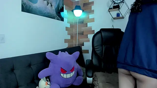 Snapshot of Angel_Dust18 chatting on 12/26/24, 08:00 Angel Dust18 online show from 12/26/24, 08:00