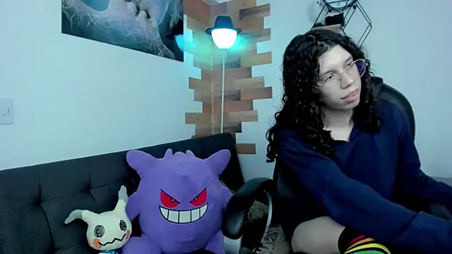 Snapshot of Angel_Dust18 chatting on 12/26/24, 11:03 Angel Dust18 online show from 12/26/24, 11:03