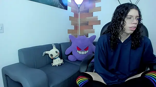 Snapshot of Angel_Dust18 chatting on 01/31/25, 08:12 Angel Dust18 online show from 01/31/25, 08:12