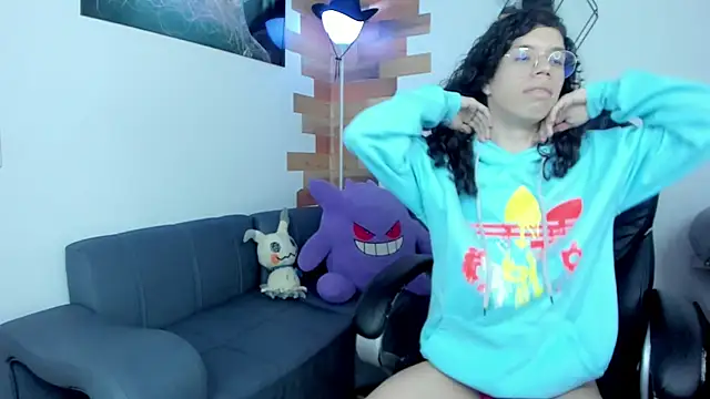 Snapshot of Angel_Dust18 chatting on 02/01/25, 11:06 Angel Dust18 online show from 02/01/25, 11:06