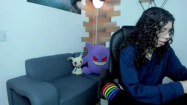 Snapshot of Angel_Dust18 chatting on 02/21/25, 11:32 Angel Dust18 online show from 02/21/25, 11:32