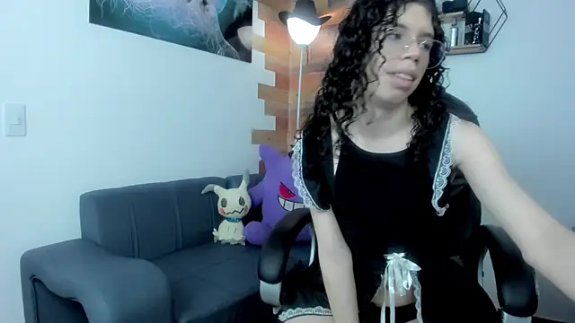 Snapshot of Angel_Dust18 chatting on 02/23/25, 08:44 Angel Dust18 online show from 02/23/25, 08:44