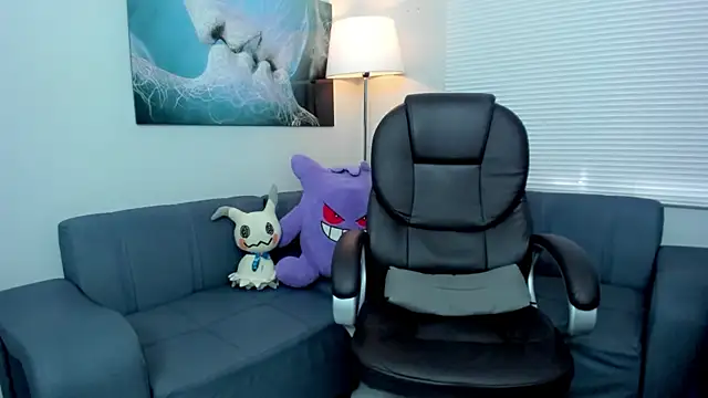 Snapshot of Angel_Dust18 chatting on 09/28/25, 02:55 Angel Dust18 online show from 09/28/25, 02:55