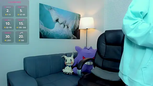 Snapshot of Angel_Dust18 chatting on 10/21/25, 02:40 Angel Dust18 online show from 10/21/25, 02:40