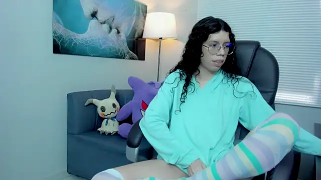 Snapshot of Angel_Dust18 chatting on 11/29/25, 03:26 Angel Dust18 online show from 11/29/25, 03:26