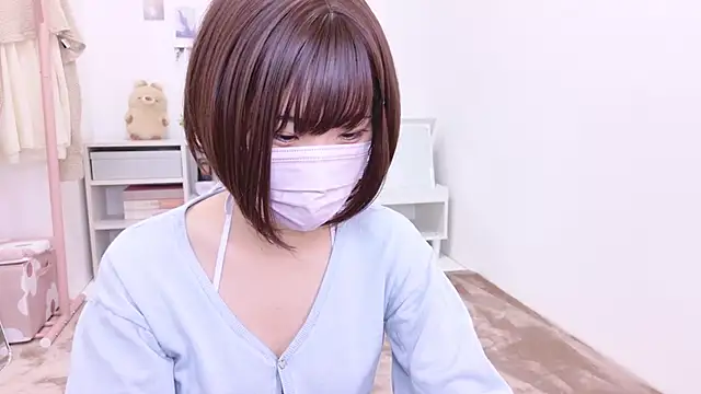 Snapshot of 841_yayoi chatting on 12/04/24, 01:20 841 yayoi online show from 12/04/24, 01:20