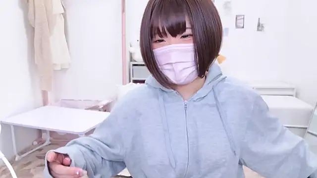 Snapshot of 841_yayoi chatting on 02/23/25, 12:37 841 yayoi online show from 02/23/25, 12:37