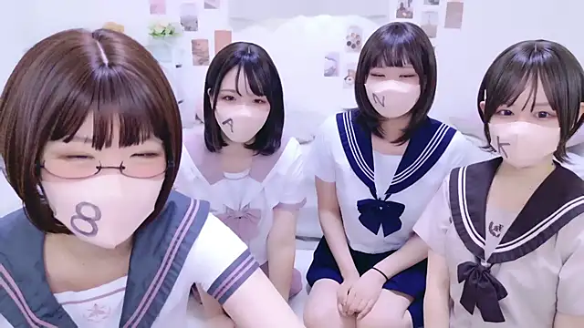 Snapshot of 841_yayoi chatting on 10/05/25, 04:11 841 yayoi online show from 10/05/25, 04:11