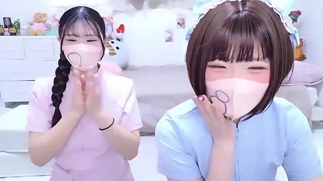 Snapshot of 841_yayoi chatting on 12/20/25, 03:35 841 yayoi online show from 12/20/25, 03:35