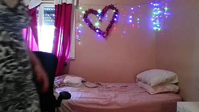 Snapshot of imsohornydacom chatting on 01/14/26, 02:12 imsohornydacom online show from 01/14/26, 02:12