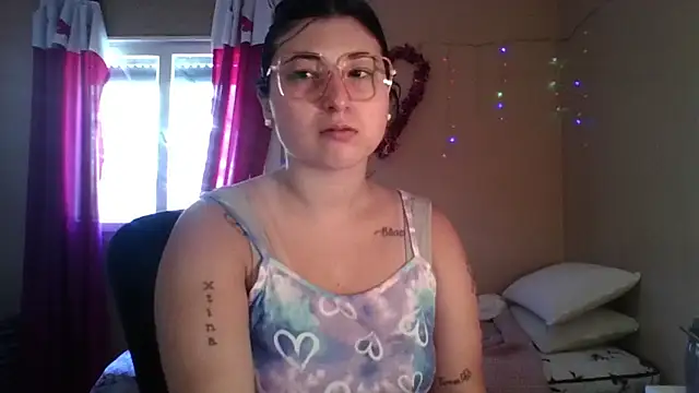 Snapshot of imsohornydacom chatting on 02/07/26, 03:16 imsohornydacom online show from 02/07/26, 03:16