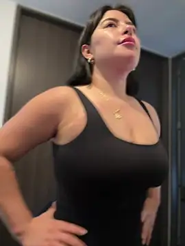 sukhakunis1 online show from 03/03/25, 12:05