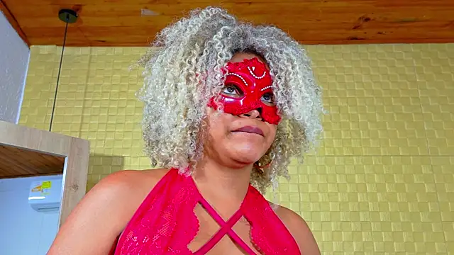 Squirter pussybomb online show from 12/12/24, 06:25