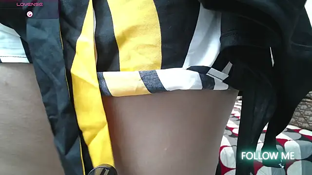 dayadubey  online show from 10/18/25, 10:05