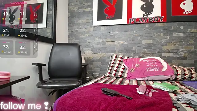 dayadubey  online show from 11/05/25, 08:14