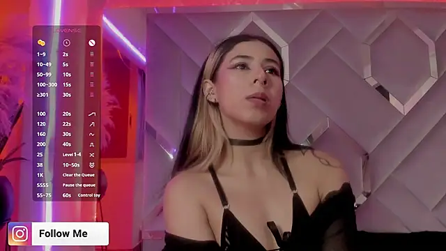 Sara Foxx1 online show from 11/19/25, 10:10