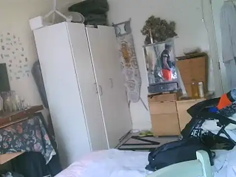 Snapshot of DaddyQuimHot chatting on 02/06/25, 12:59 DaddyQuimHot online show from 02/06/25, 12:59