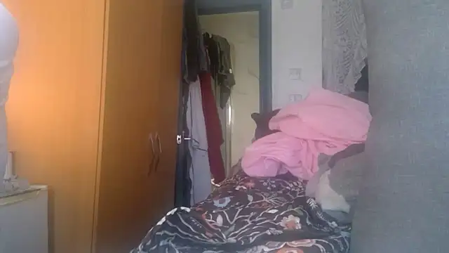 Snapshot of DaddyQuimHot chatting on 09/22/25, 04:20 DaddyQuimHot online show from 09/22/25, 04:20