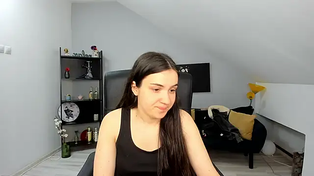 Snapshot of MelissaWiliam chatting on 03/21/25, 10:39 MelissaWiliam online show from 03/21/25, 10:39