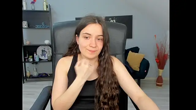 Snapshot of MelissaWiliam chatting on 04/20/26, 11:02 MelissaWiliam online show from 04/20/26, 11:02