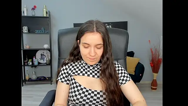 Snapshot of MelissaWiliam chatting on 04/21/26, 11:38 MelissaWiliam online show from 04/21/26, 11:38