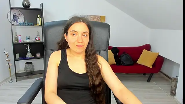 Snapshot of MelissaWiliam chatting on 07/06/26, 03:03 MelissaWiliam online show from 07/06/26, 03:03