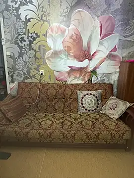 Snapshot of EsterHotMilf chatting on 03/16/25, 05:14 EsterHotMilf online show from 03/16/25, 05:14