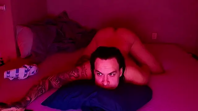 baphomet from ice online show from 11/16/25, 01:00