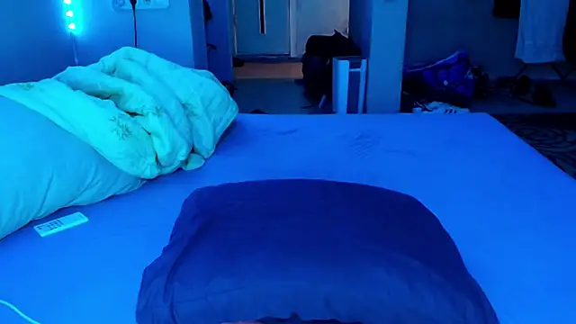 baphomet from ice online show from 04/26/26, 03:32