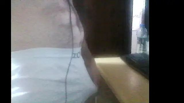 MORENOGOSTOSO12345 online show from 04/07/26, 05:57