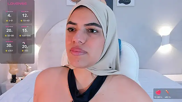 Umarani  online show from 01/11/25, 06:44