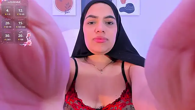 Umarani  online show from 03/19/25, 12:59