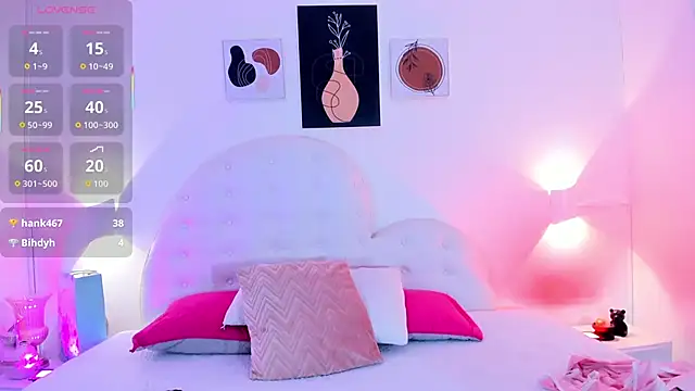 Umarani  online show from 09/27/25, 06:46